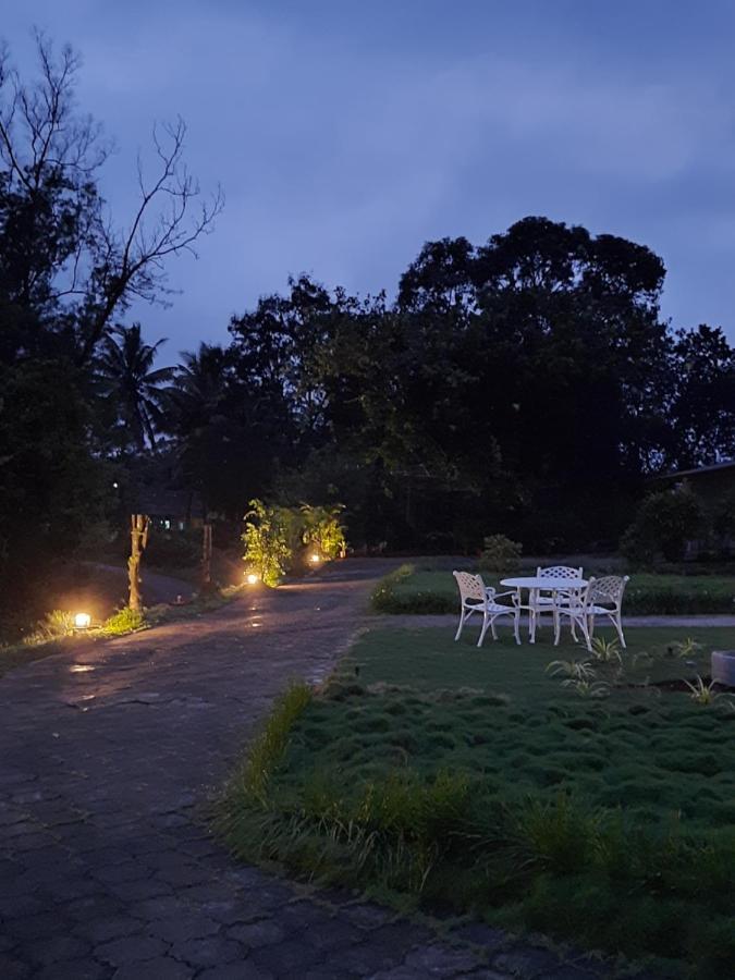 Villa Wodeyarmutt Sringeri Exterior foto